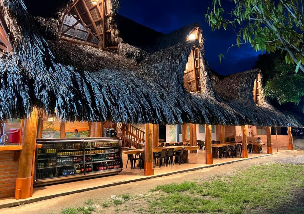 Arca Tayrona Restaurant & Hostal 로스나란조스 외부 사진