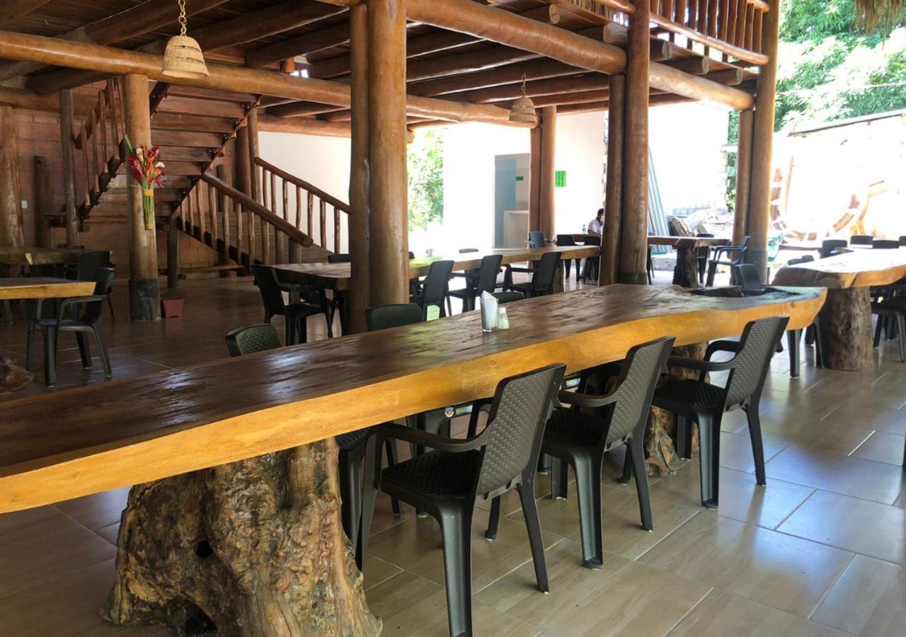 Arca Tayrona Restaurant & Hostal 로스나란조스 외부 사진