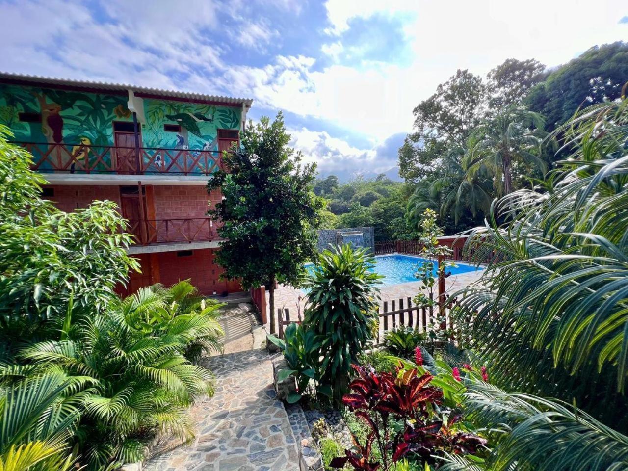 Arca Tayrona Restaurant & Hostal 로스나란조스 외부 사진